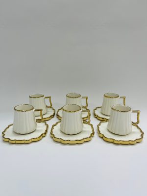 Set šolja sa tacnicama