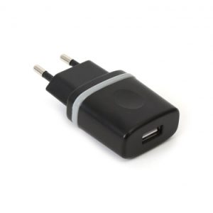 Punjac Omega OUCWB usb 5V 1A blister crni
